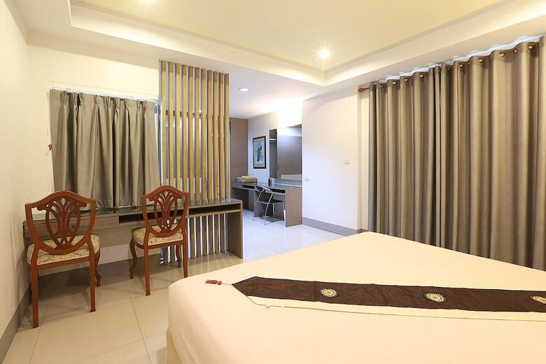 Hotel V Place Residence