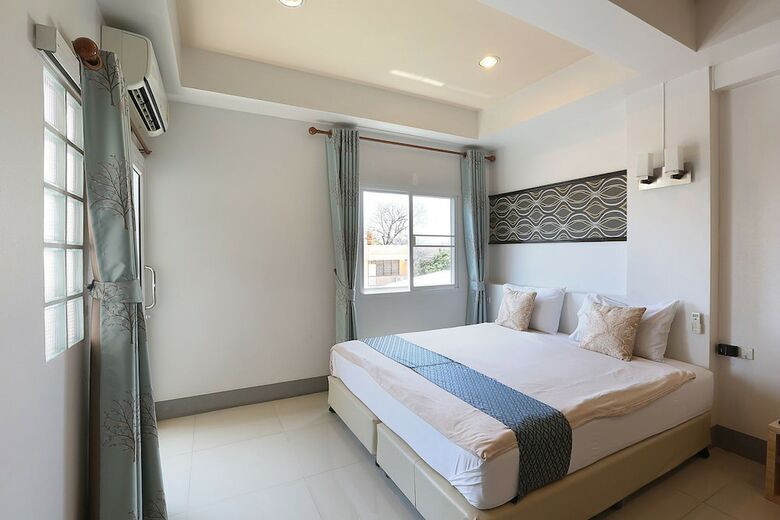 Hotel V Place Residence