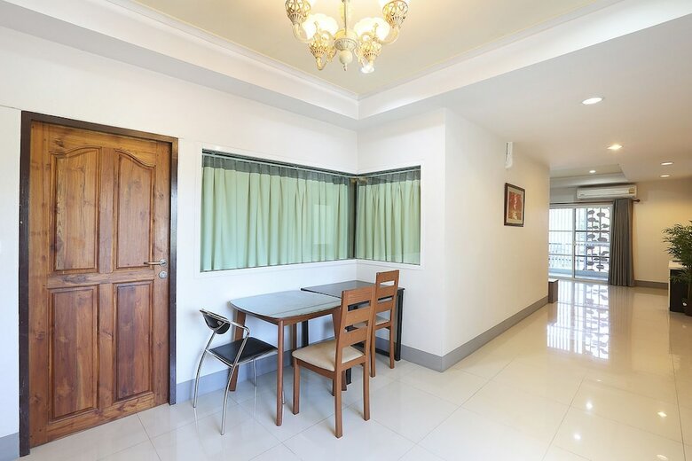 Hotel V Place Residence