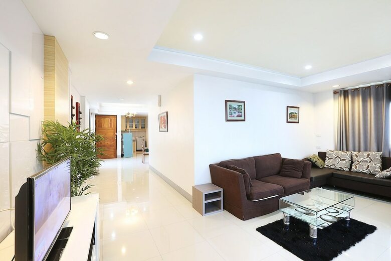 Hotel V Place Residence