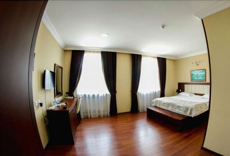 Vilesh Palace Hotel