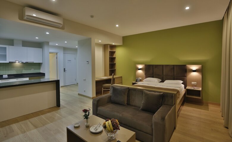 Aparthotel Homebridge Hotel Apartments