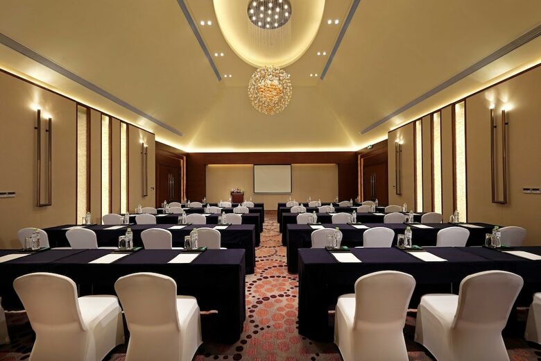 Hotel Hualuxe Kunming