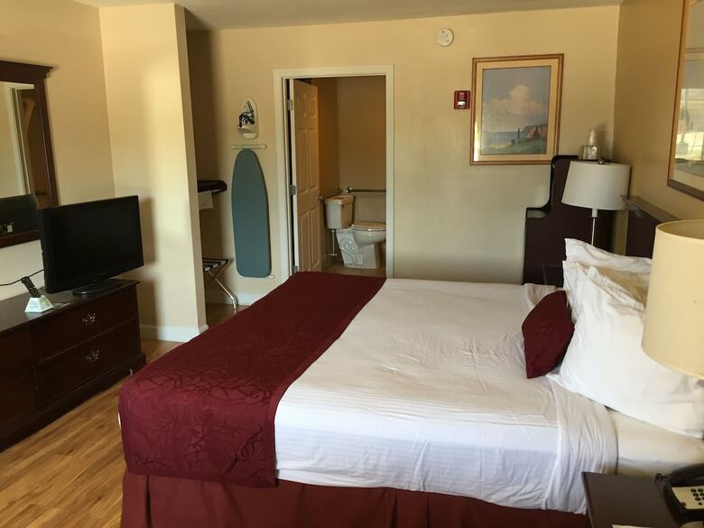 Hotel Best Inn & Suites