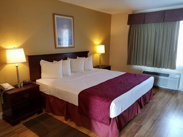 Hotel Best Inn & Suites