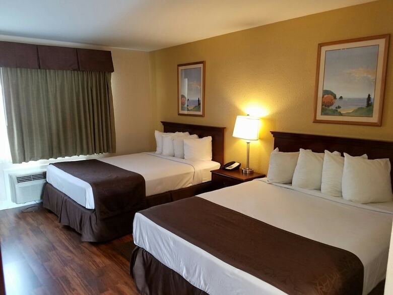 Hotel Best Inn & Suites