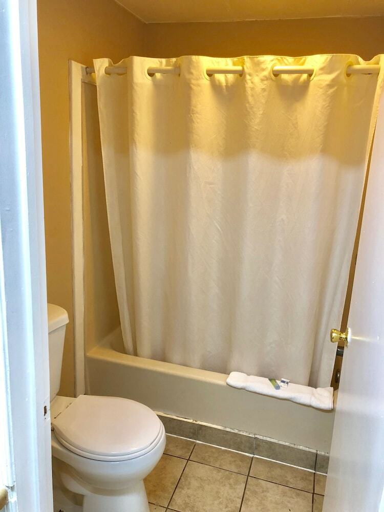 Economy Motel