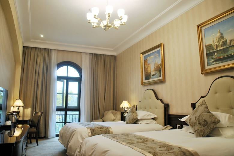 Hotel Haining Baihetiandi Resort