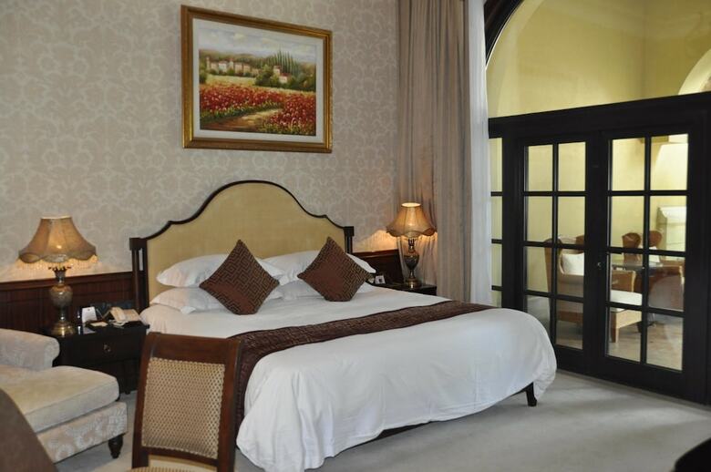 Hotel Haining Baihetiandi Resort