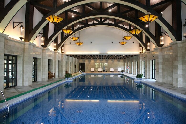 Hotel Haining Baihetiandi Resort
