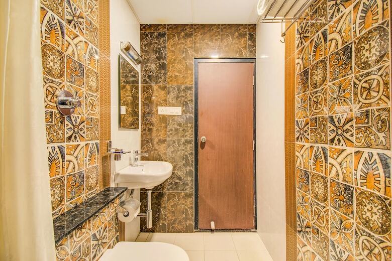 Fabhotel Corporate Crown Koramangala