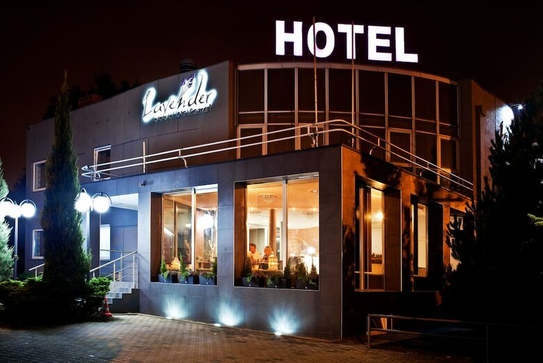 Lavender Hotel Pozna?