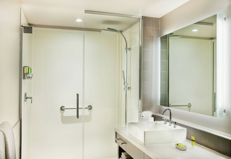 Hotel Element Dallas Love Field
