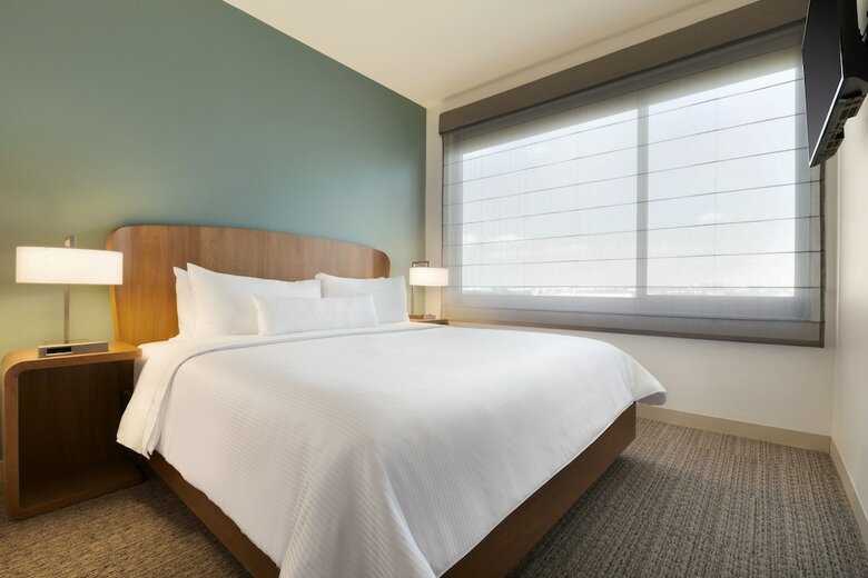 Hotel Element Dallas Love Field