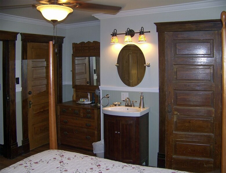 Bed & Breakfast River House Lodge