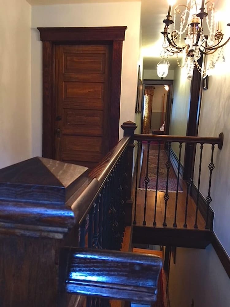 Bed & Breakfast River House Lodge