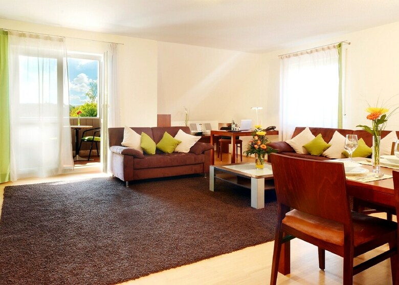 Acantus Hotel & Restaurant