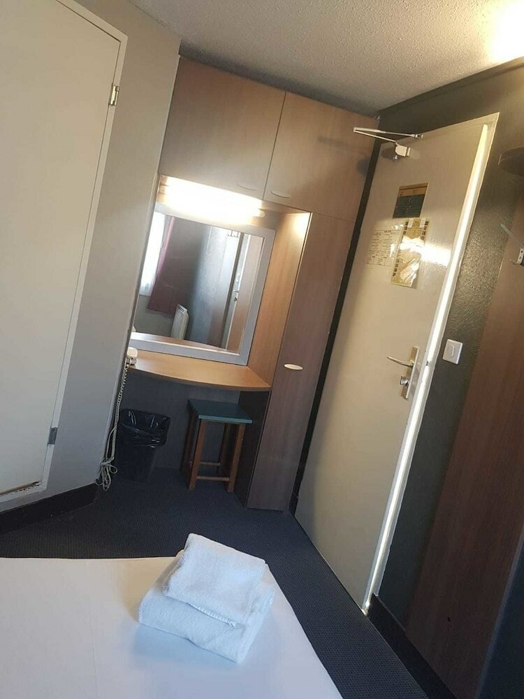 Hotel Kyriad Direct Rouen Sud - Val de Reuil