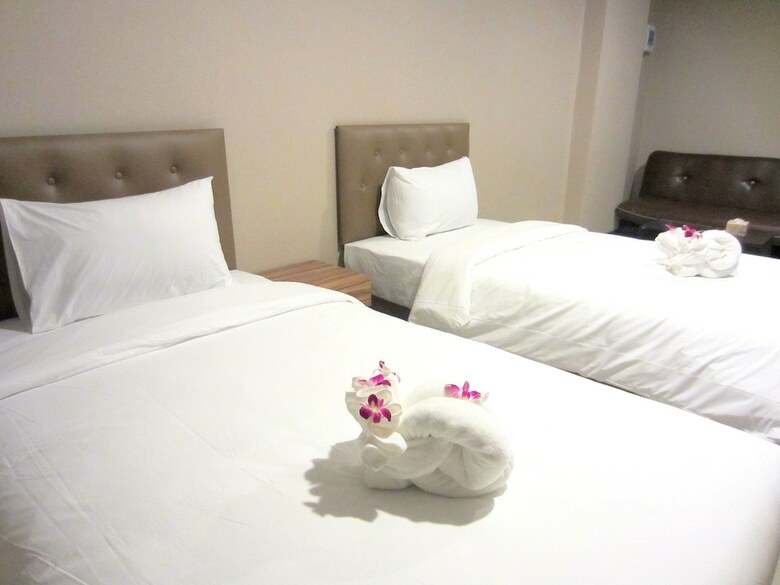 Life Grand Hotel