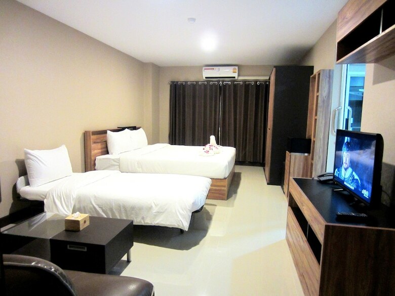 Life Grand Hotel