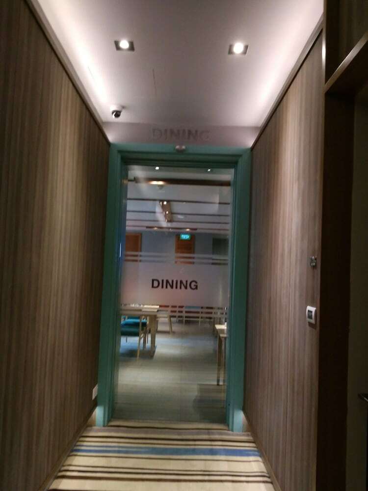 The Link Yangon Boutique Hotel
