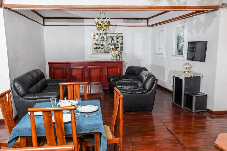 Oyo 439 Hotel Green Forest
