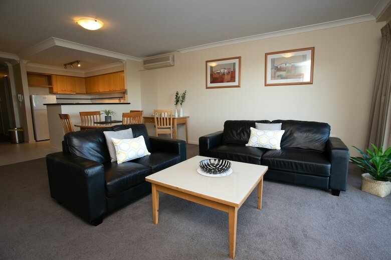 Apartments On Mounts Bay