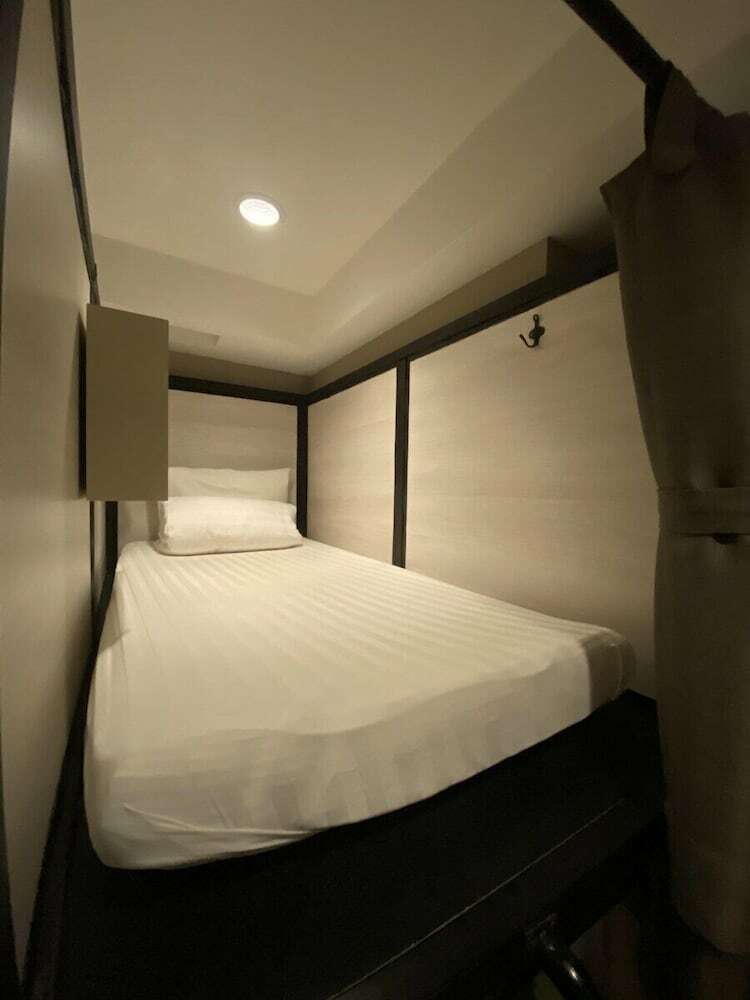 Hostal Augusta - Hostel