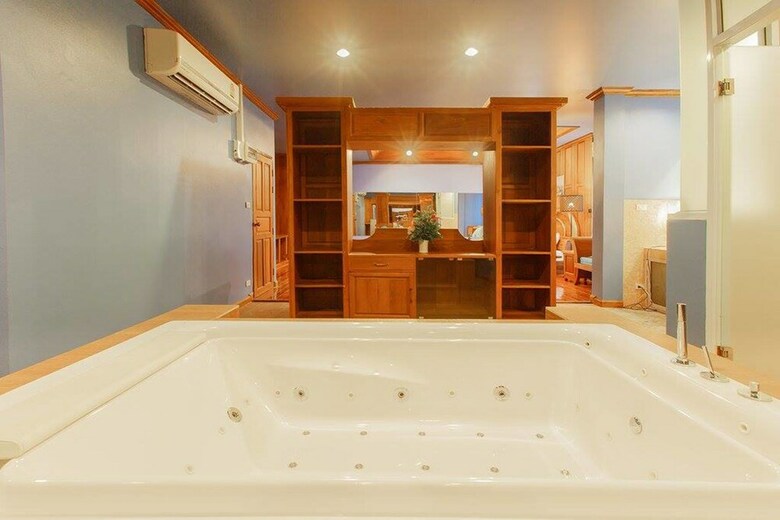 S48 Hotel
