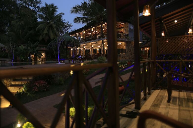 Hotel Villa Pinnawala & Restaurant