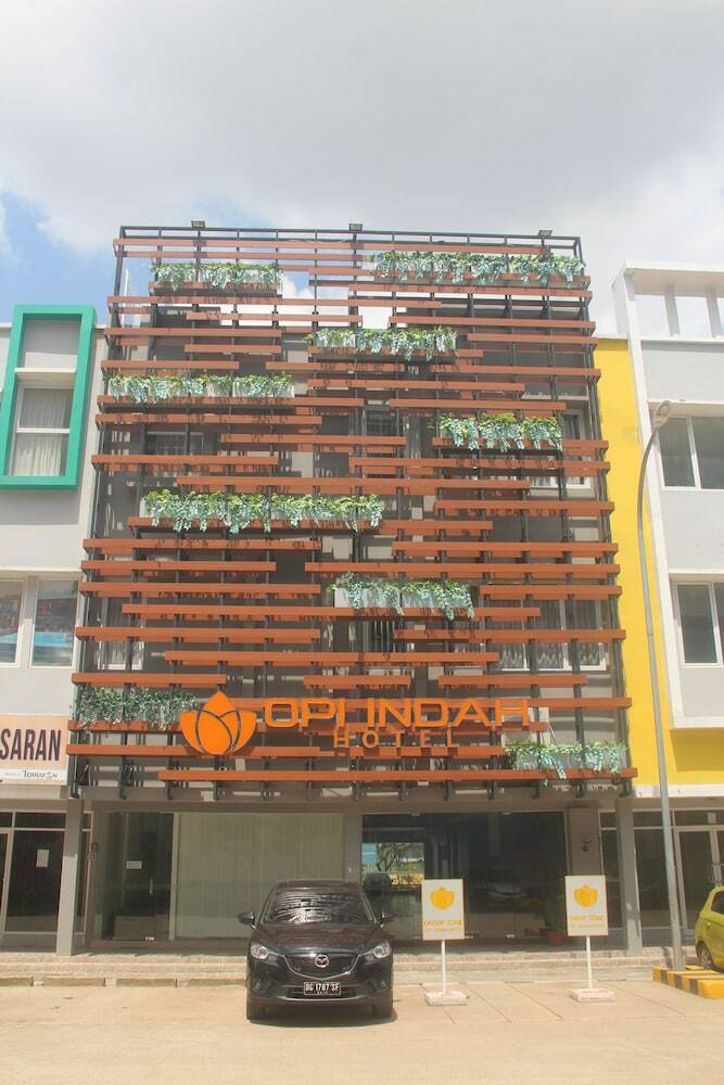 Opi Indah Hotel