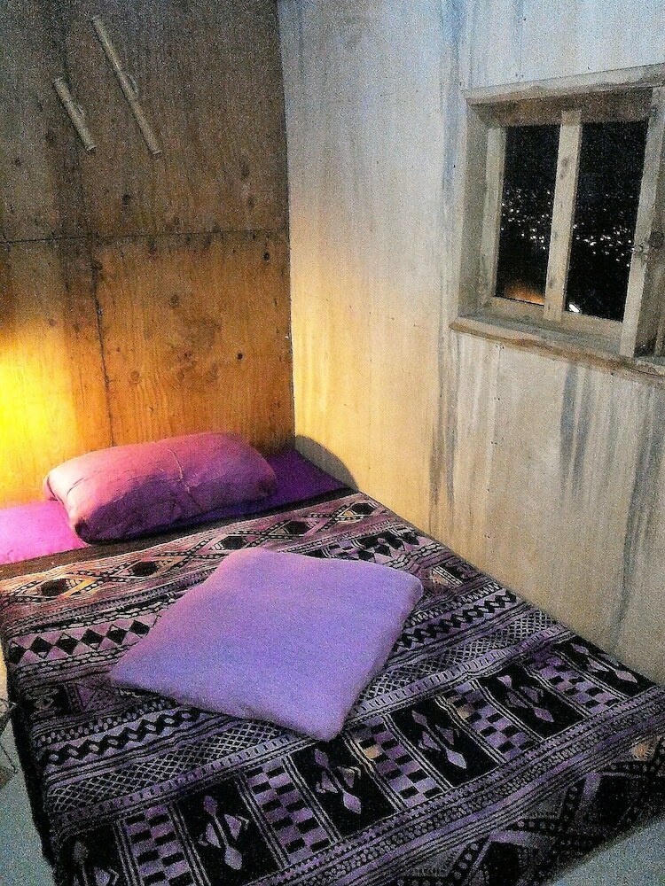 Hotel Tribuhaus Backpackers Inn