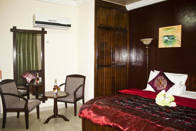 Grand Star Hotel