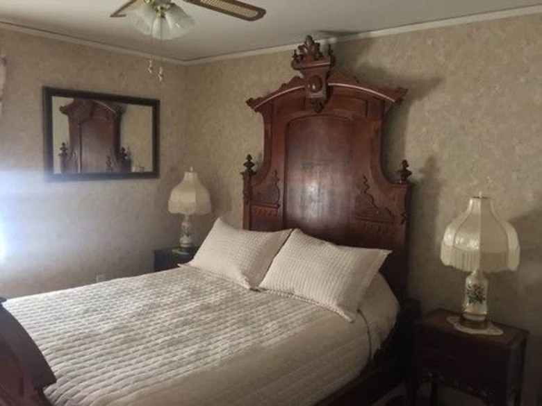 Bed & Breakfast Maple Springs Lake Side Inn