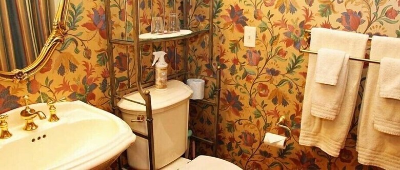 The Hurst House Bed And Breakfast