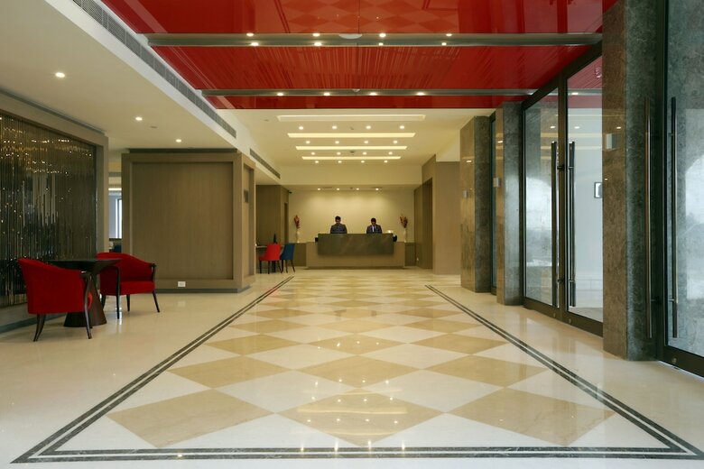 Hotel Ramada By Wyndham Lucknow