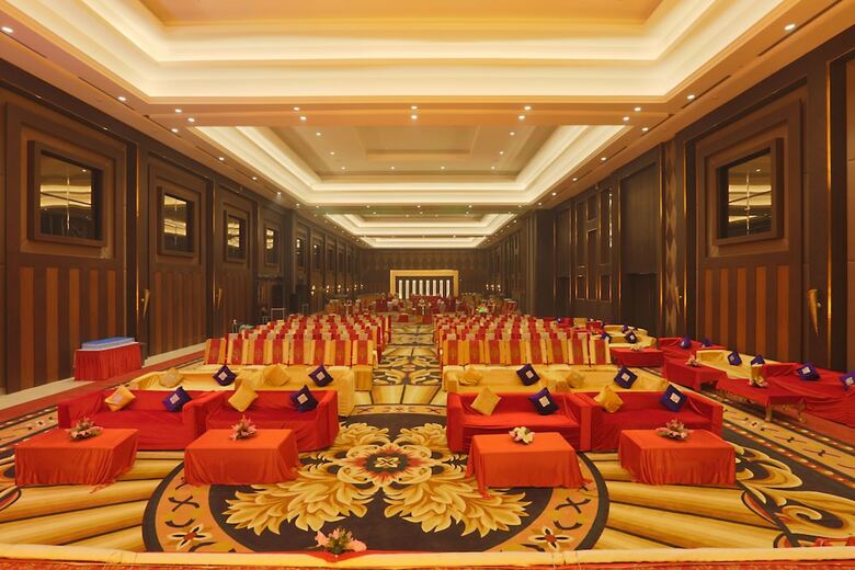 Hotel Ramada By Wyndham Lucknow