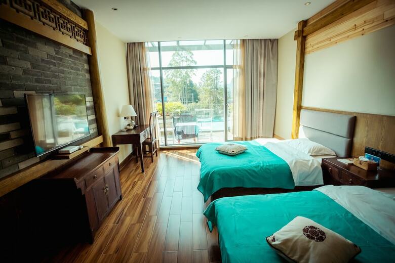 Hotel Moonlit Sky Resort