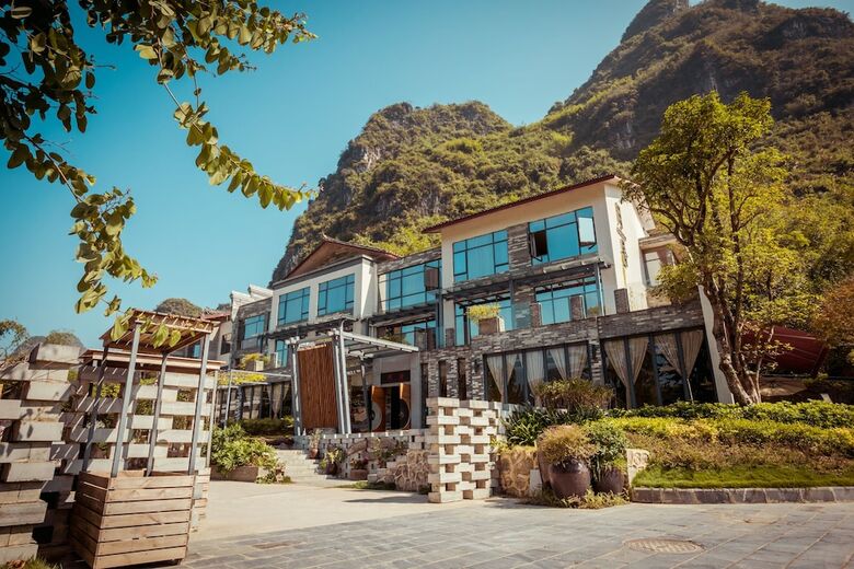 Hotel Moonlit Sky Resort