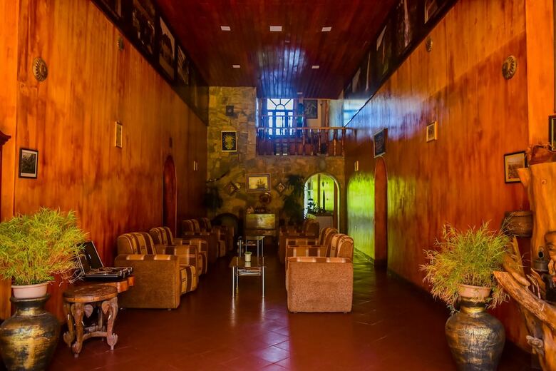 Hotel Mf Estate Holiday Bungalow