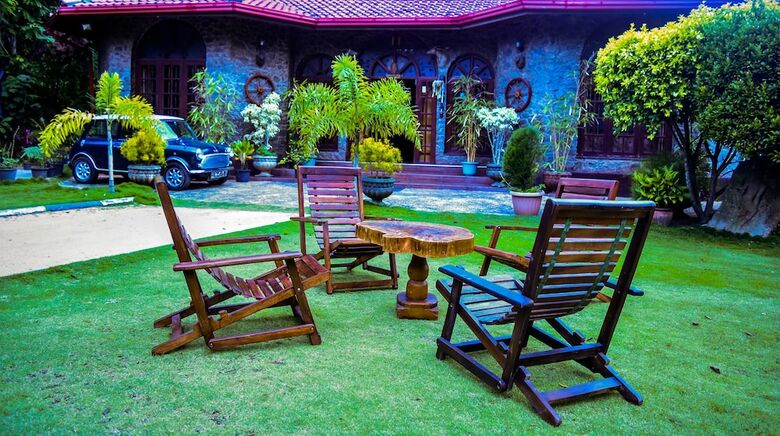 Hotel Mf Estate Holiday Bungalow
