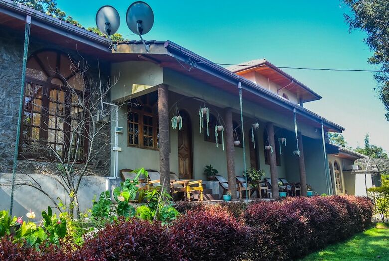 Hotel Mf Estate Holiday Bungalow