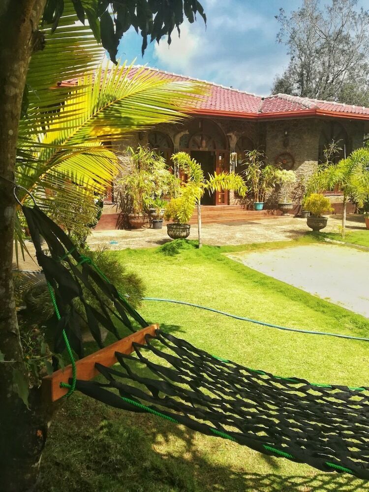Hotel Mf Estate Holiday Bungalow
