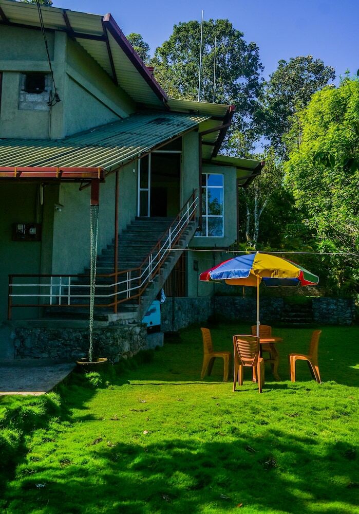 Hotel Mf Estate Holiday Bungalow