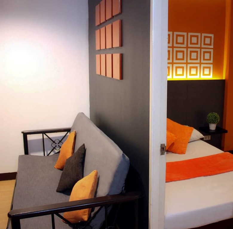 Hotel Frederick's Apartelle