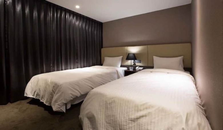 Noble Hotel