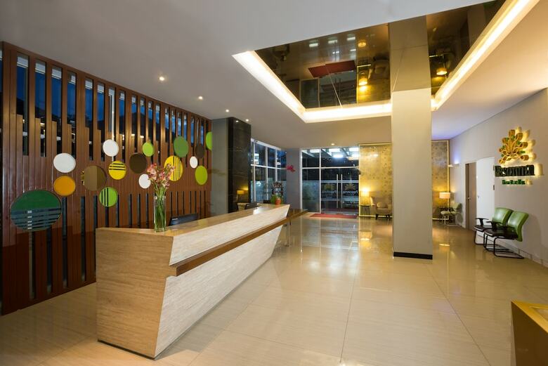 Pesonna Hotel Tegal