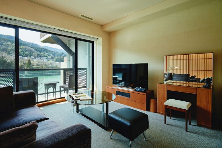 Hotel River Retreat Garaku