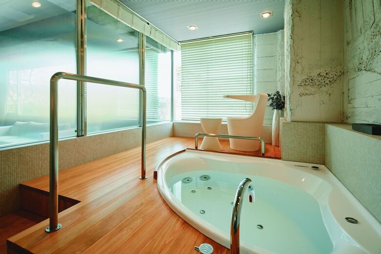 Hotel River Retreat Garaku