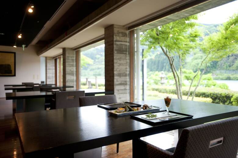 Hotel River Retreat Garaku